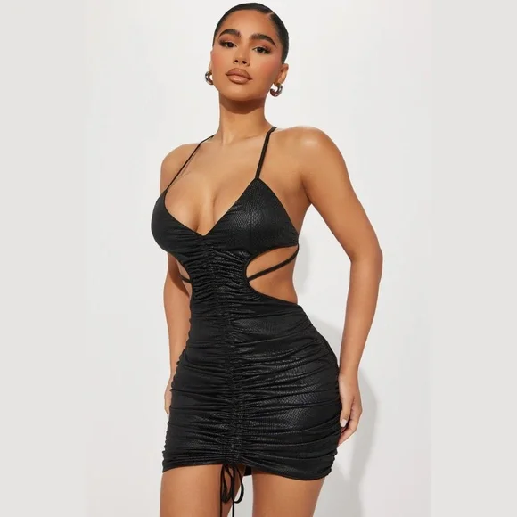 Fashion Nova | Dresses | Fashion Nova Charlize Ruched Mini Dress | Poshmark